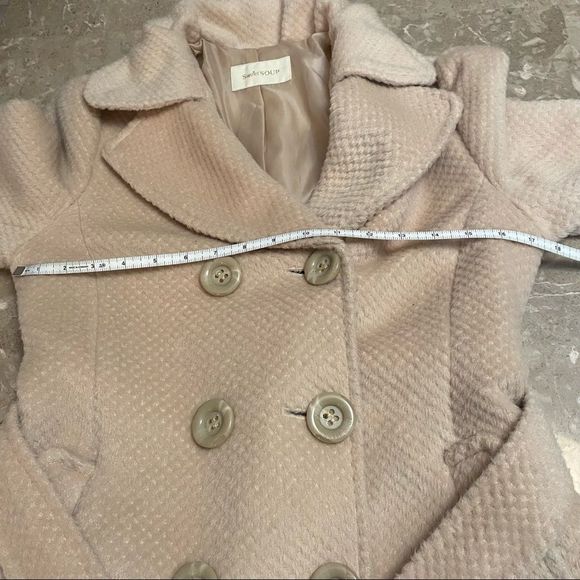 Sweet soup women’s cream color winter coat see measurements for size - Picture 7 of 8